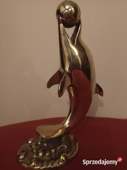 Figurka Delfin Lity Mosiądz z Piłką