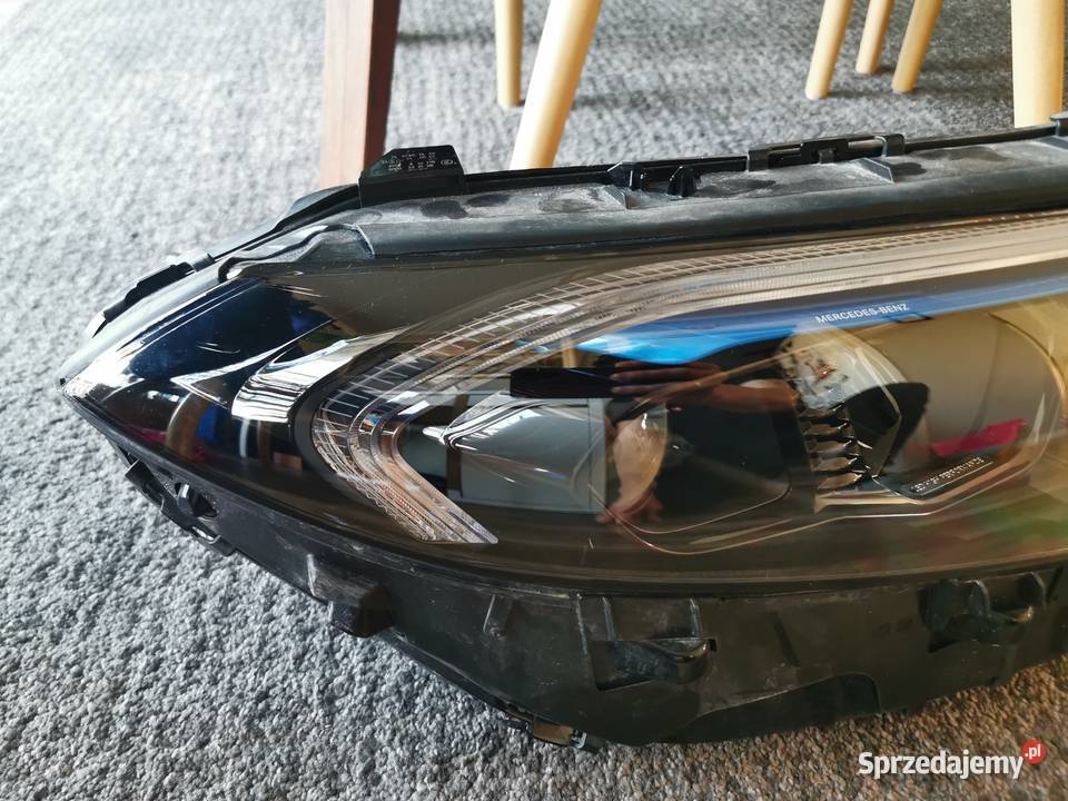 MERCEDES EQA A243 PERFORMANCE LED LAMPA PRAWY prawe