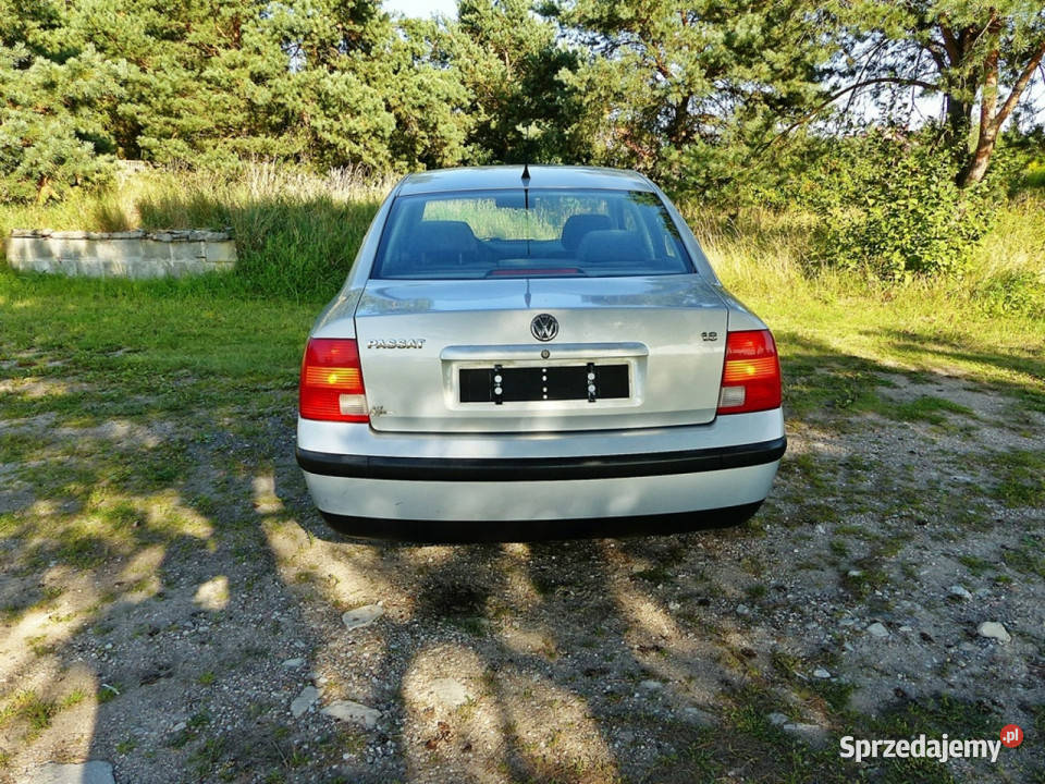 Volkswagen Passat 18iCOMFORTLINEClimatronicPełna Piła