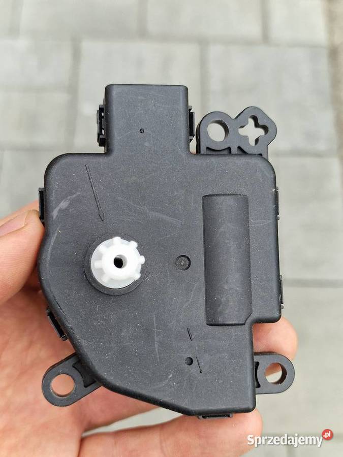 Silniczek nastawnik klap nawiewu Jeep Grand osobowe Strzebiń