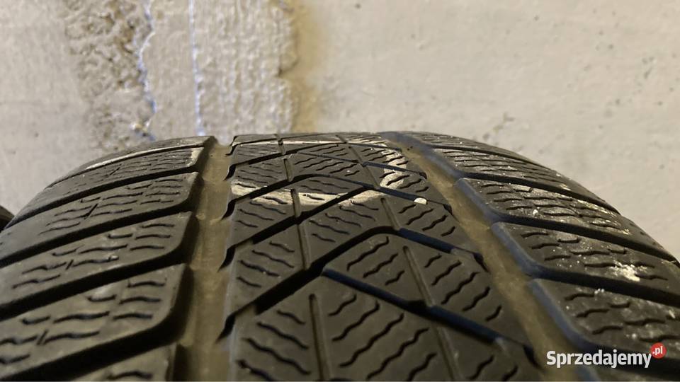 Opona zimowa Pirelli Sottozero 3 2454518 75mm Głogów
