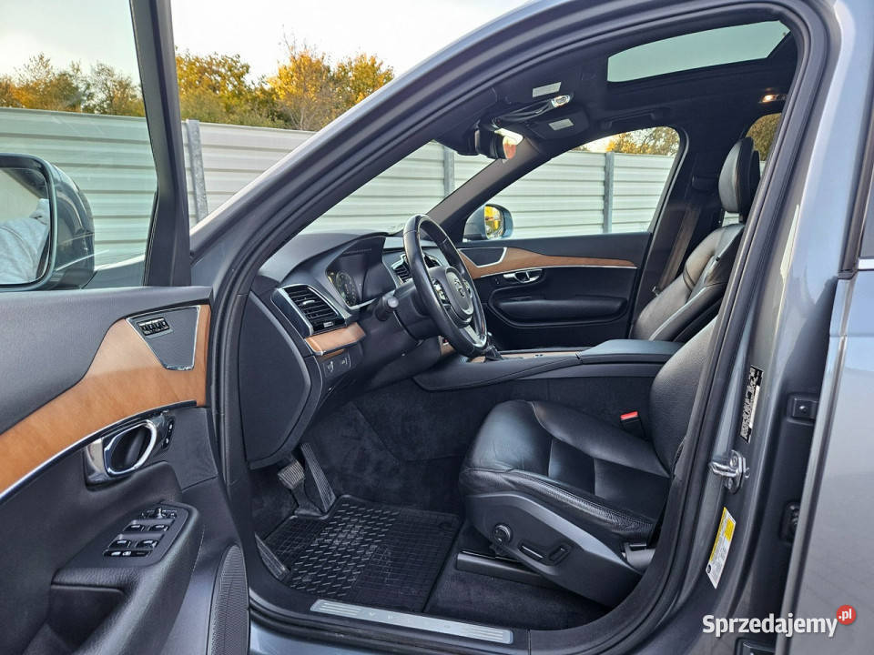 Volvo XC 90 T6 20 320 BEZWYPADEK zarejestrowany Rok produkcji 2016 Gdynia sprzedam