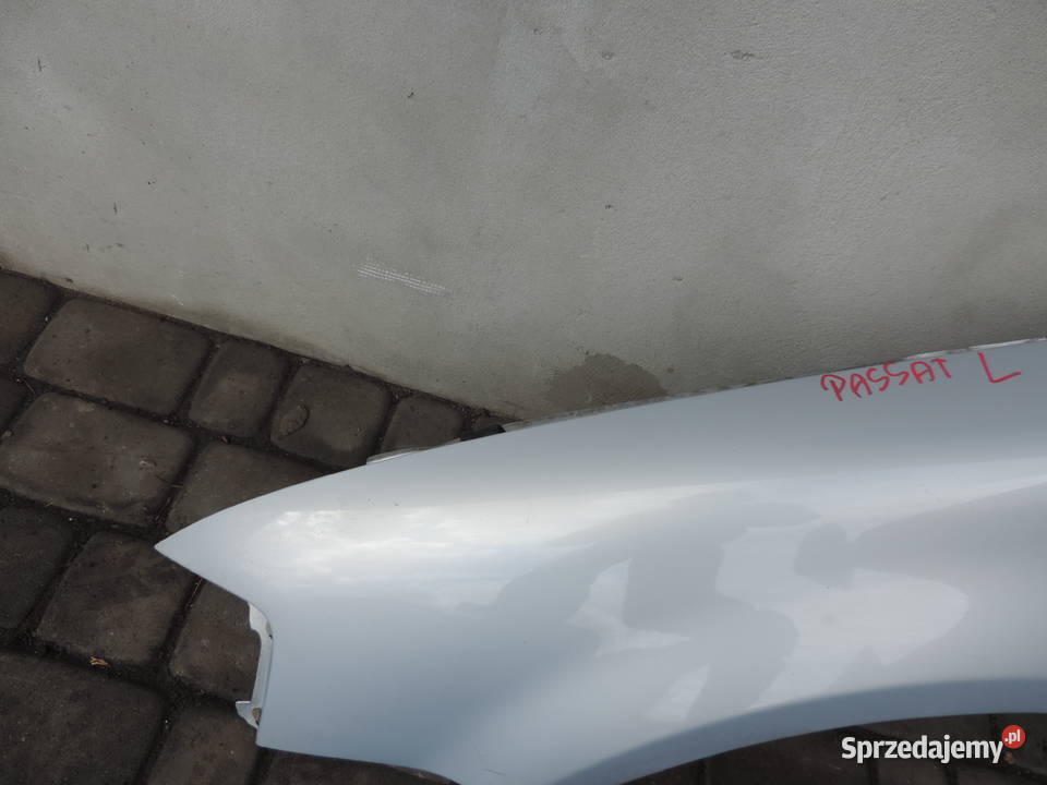BŁOTNIK LEWY PRZÓD VW PASSAT B5 LB7Z Rok produkcji 1999 Błotniki Nowy Sącz