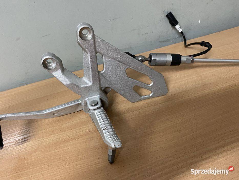 BMW S 1000 R QUICKSHIFTER 1316 Set Podnóżek LEWY Poznań
