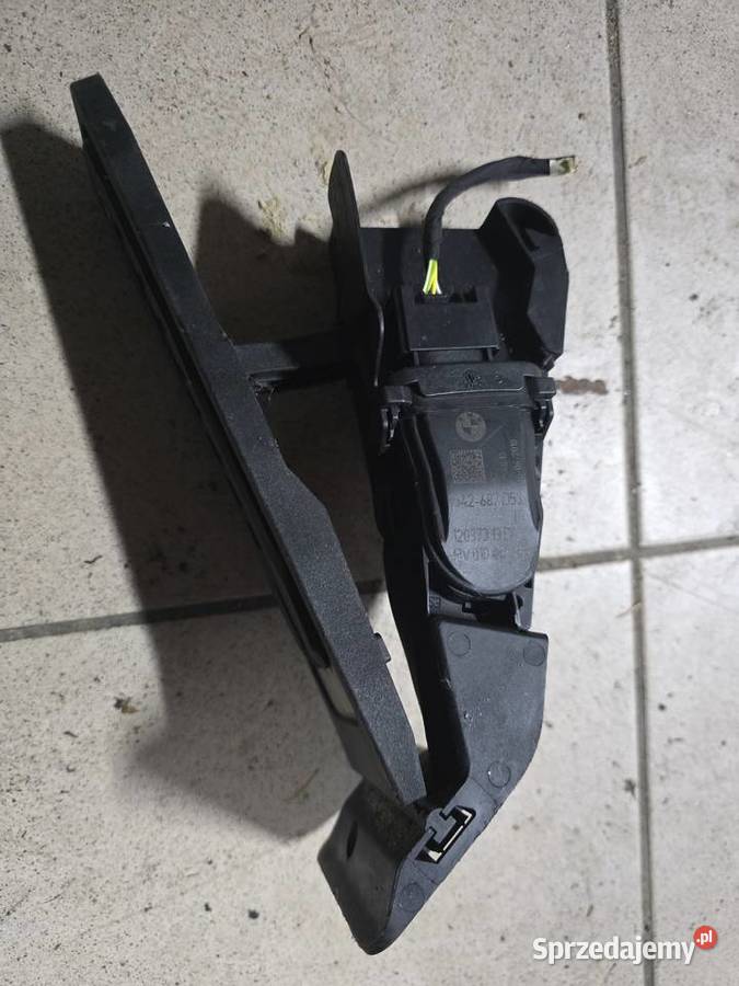 Pedał gazu BMW g30 g31 Wolanów