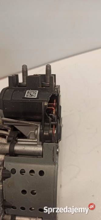 VOLVO XC40 ALTERNATOR 32383087 Układ elektryczny silnika