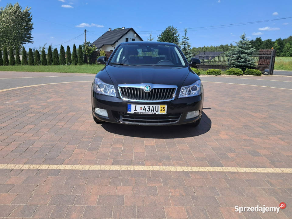 koda Octavia II 20042013 czarny Lipówki