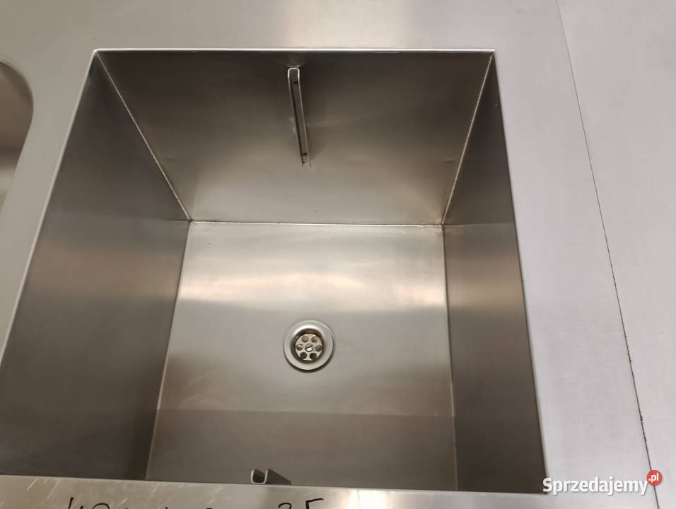 STÓŁ BAROWY Z KOMORĄ NA LÓD I ZLEWEM 185X65X85