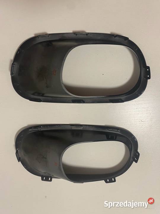 Citroen C3 III lewa prawa ramka halogena Rzeszów