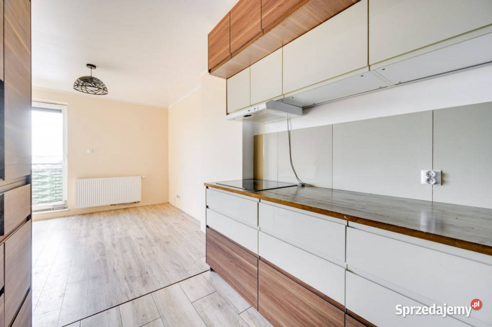 sprzedaży mieszkania Reda 51m2 3pokojowe