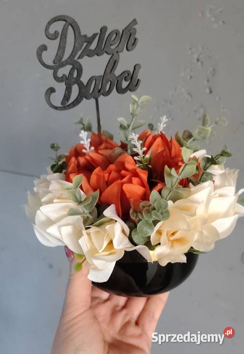 Flower Box z bransoletką pomarańczowy