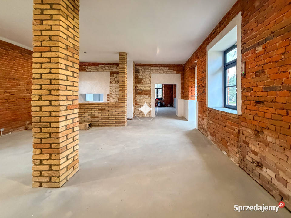 Lokal handlowousługowy w Wojsławicach Liczba pokoi 5 Wojsławice