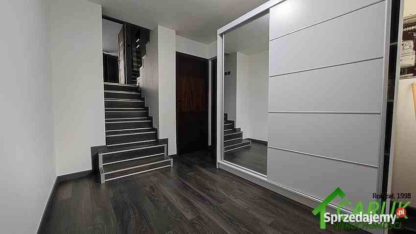 Dom wolnostojący 200 metrów Wolin asfalt sprzedam