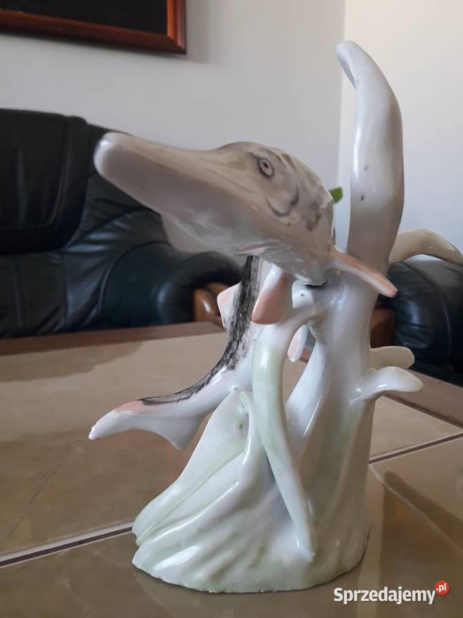 Figurka porcelanowa jesiotr sygnowana lata 60 te Janów Lubelski
