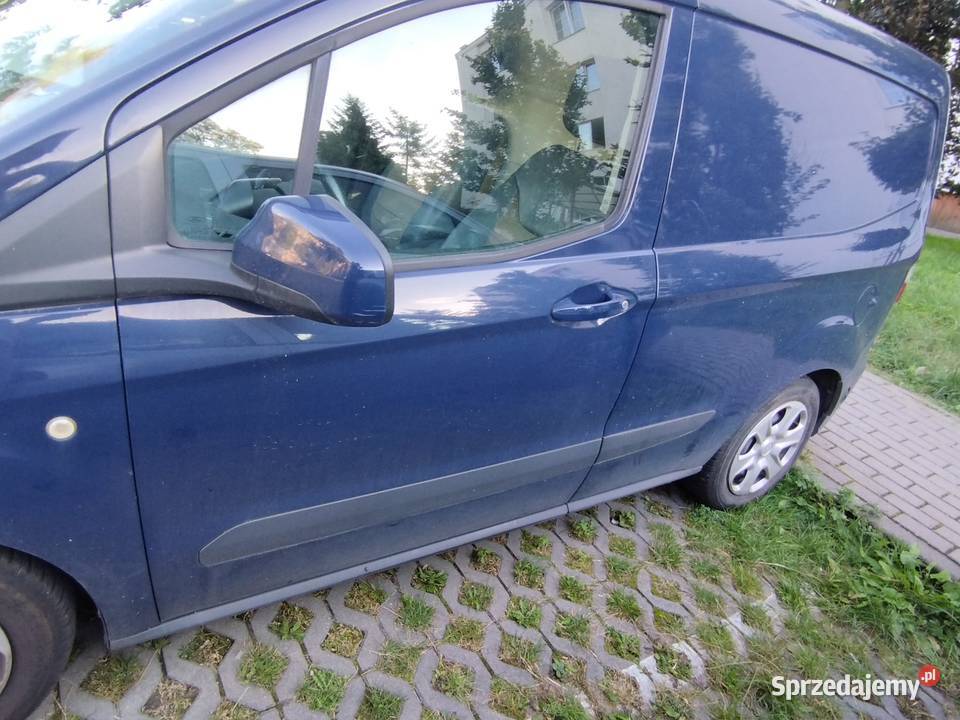 Sprzedam Ford Transit Courier Rok produkcji 2017 Chojnice sprzedam