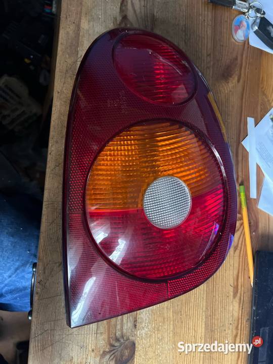 Lampa tyl lewa megan 1 lift coup osobowe wielkopolskie Margonin