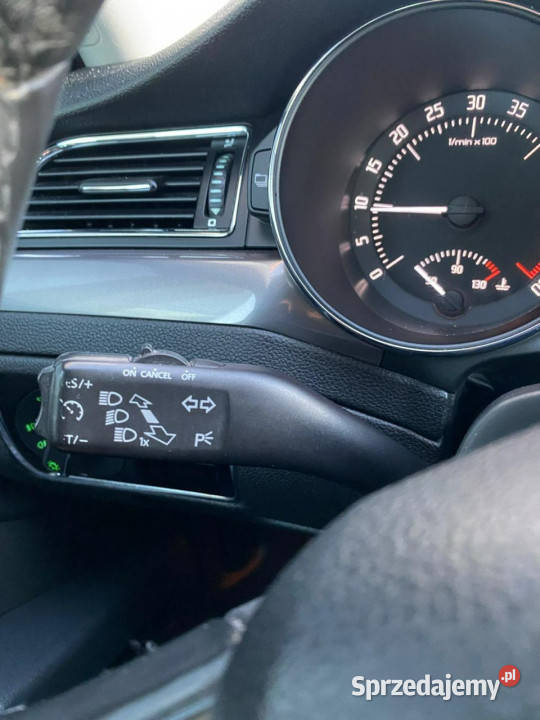koda Superb lift manual multifunkcja tempomat Żory
