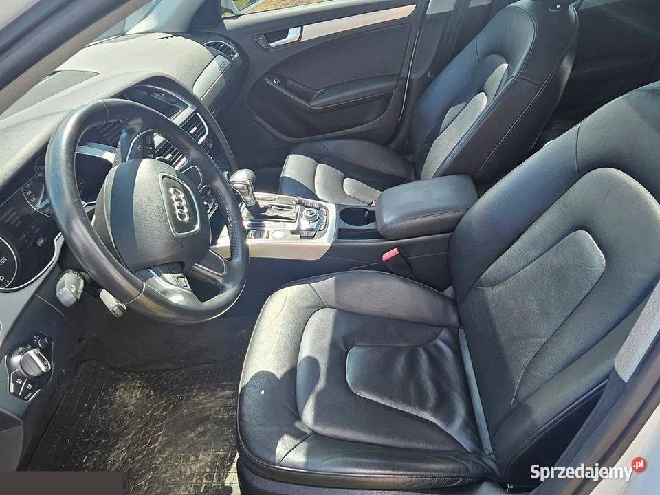 Audi A4 Limousine 20 benzyna 224 4X4 2013r mazowieckie