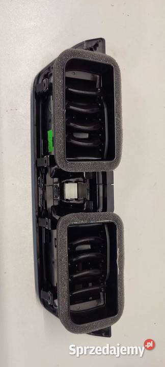 VW TAYRON KRATKA NAWIEWU DESKI RHD 57M858065 KTL Kratki nawiewu