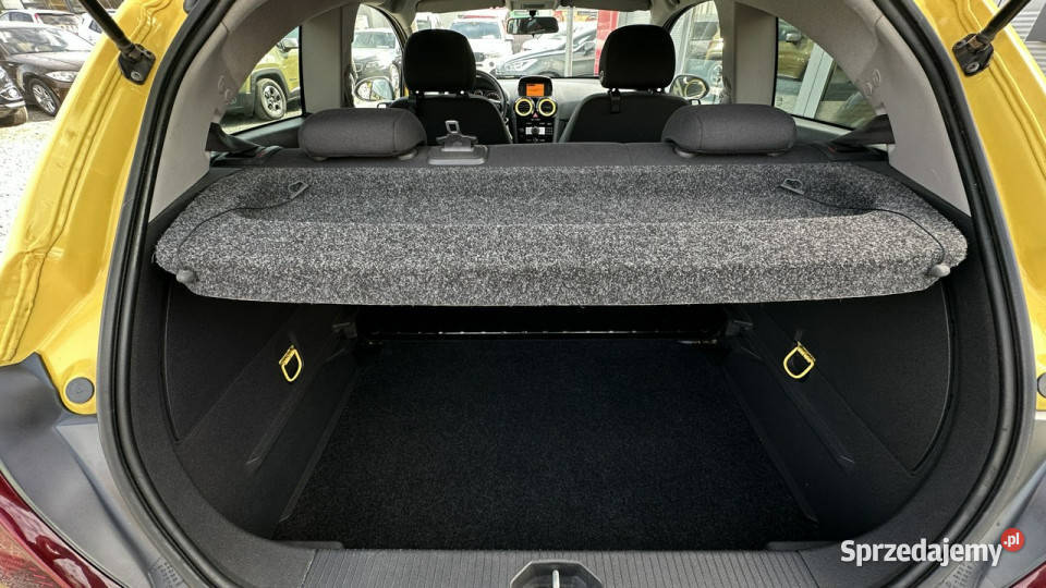 Opel Corsa Benzyna Zarejestrowany Ubezpieczony D