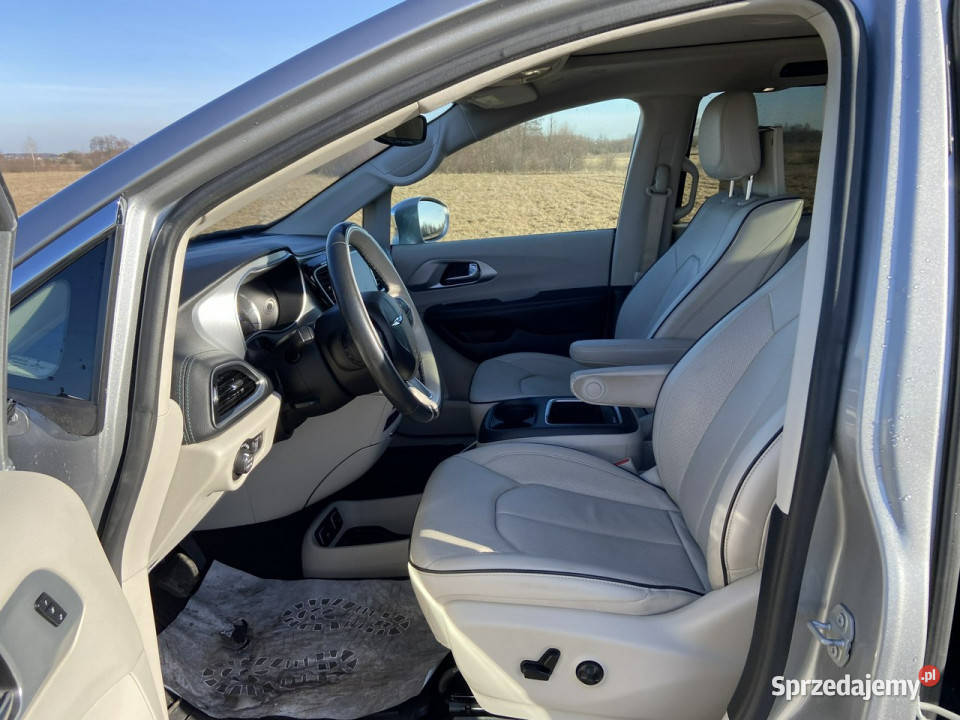 Chrysler Pacifica Hybryda PlugInBogata Siedlce sprzedam