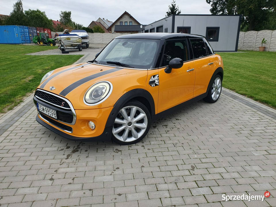 Mini cooper D 15d 116 Bixenon Skóra Alu Felgi 18 czujnik zmierzchu Strobice