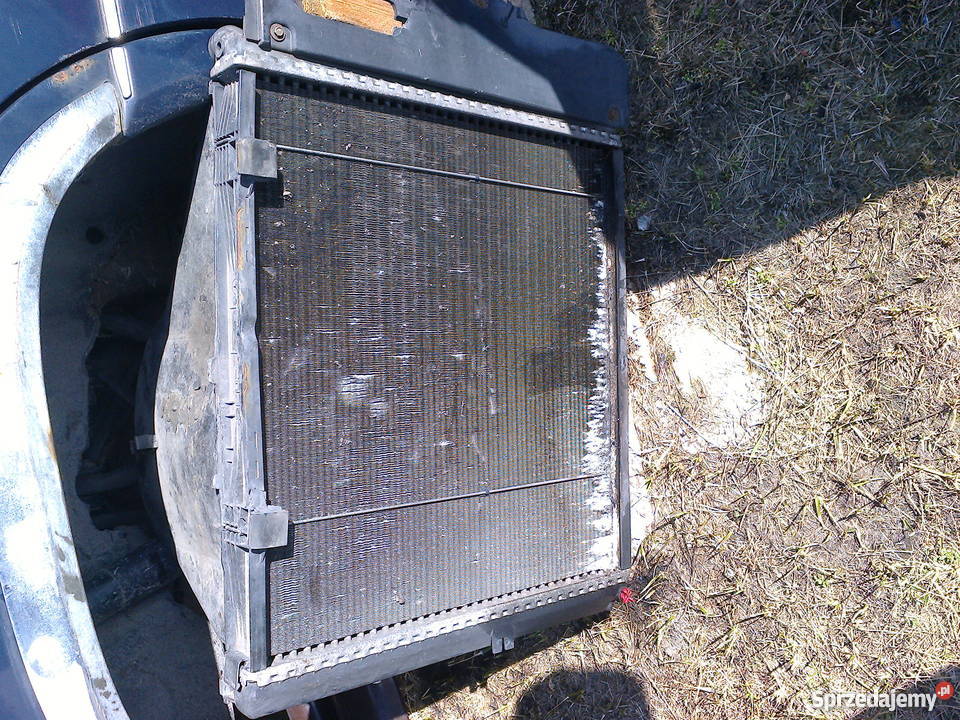 chłodnica mercedes 124 200D automat chłodnice