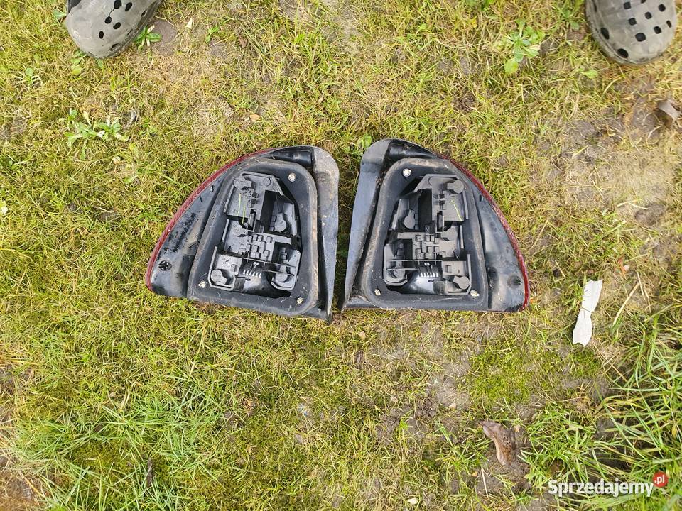 Lampa tylna prawa lewa Rover 416 414 420 400 45 sprzedam