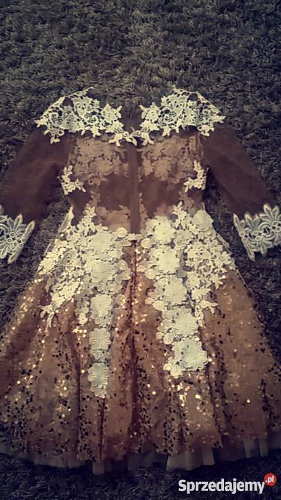 Rozkloszowana sukienka z koronkitiulu i biały Spódnice i sukienki Łuków