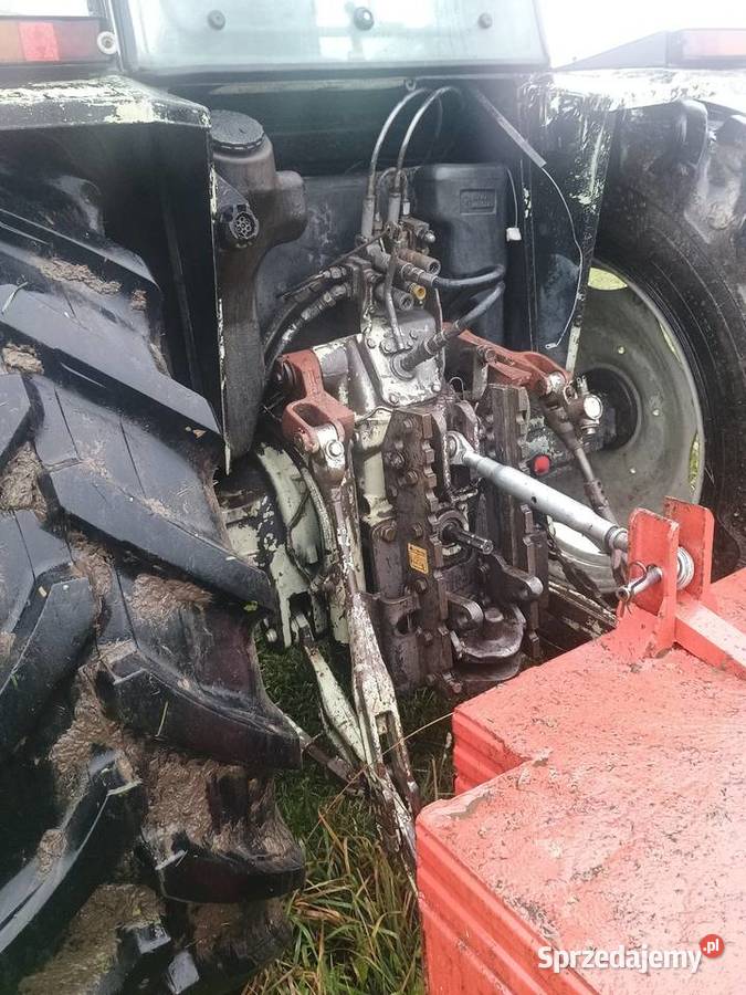 Massey Ferguson 3080 z ładowaczem Olecko-Kolonia