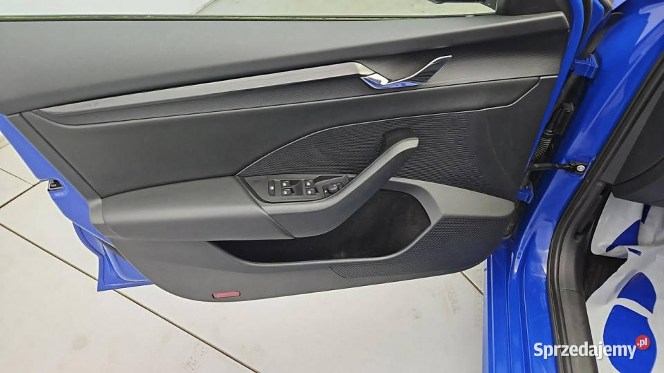 koda Octavia 20 TDI Ambition Z Polskiego Salonu światła przeciwmgielne Warszawa sprzedam