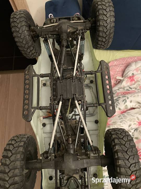 Sprzedam model rc Axial 1 scx 10 Pozostałe