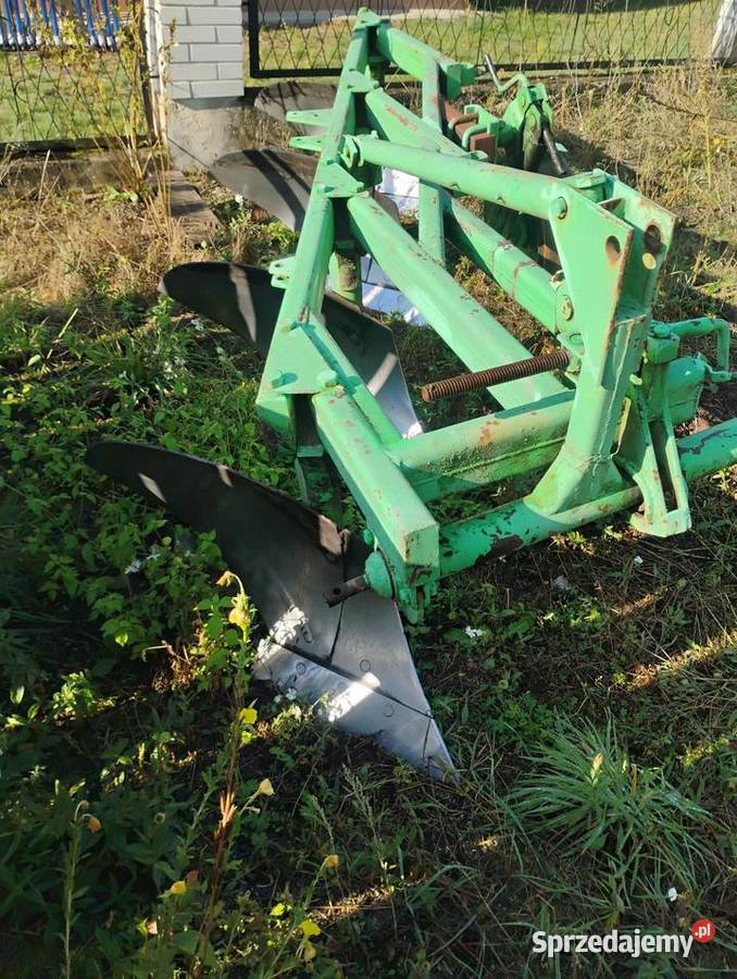 Pługi nieuszkodzony Pługi Pękowiec sprzedam