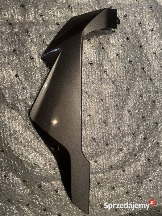 PŁUG Prawy Bok Owiewka Kawasaki Z1000 SX 20 N233