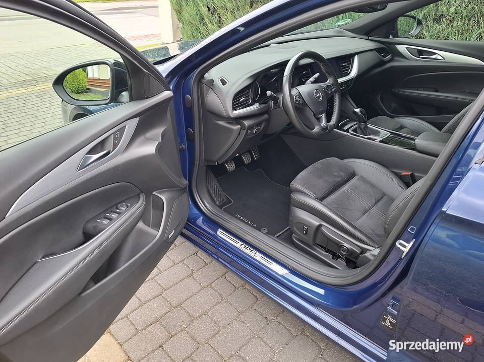 Opel Insignia Skóra Alcantara BOSE asystent pasa ruchu Morawica