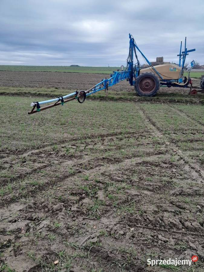 Opryskiwacz Berthoud 1400l 21m Babczów