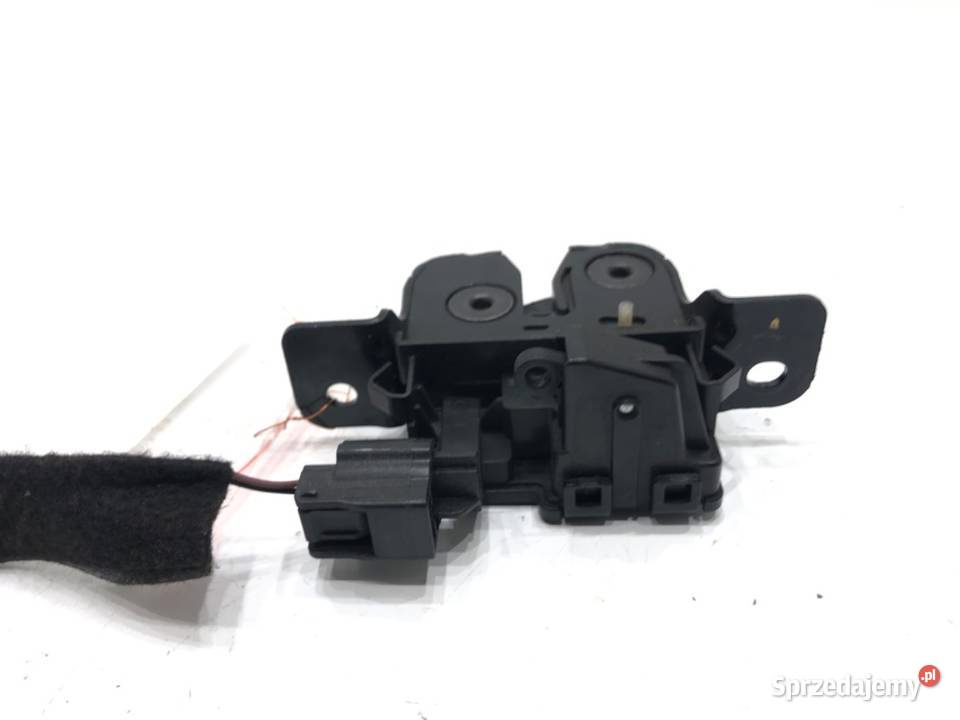 ZAMEK KLAPY TYŁ DACIA DUSTER Hatchback osobowe Zamki, wkładki i kluczyki