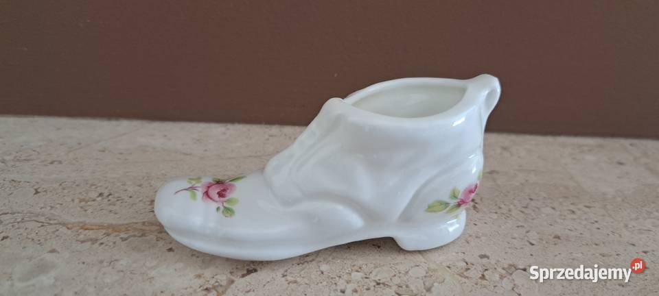 StGeorge bucik porcelanowy kolekcjonerski Poznań