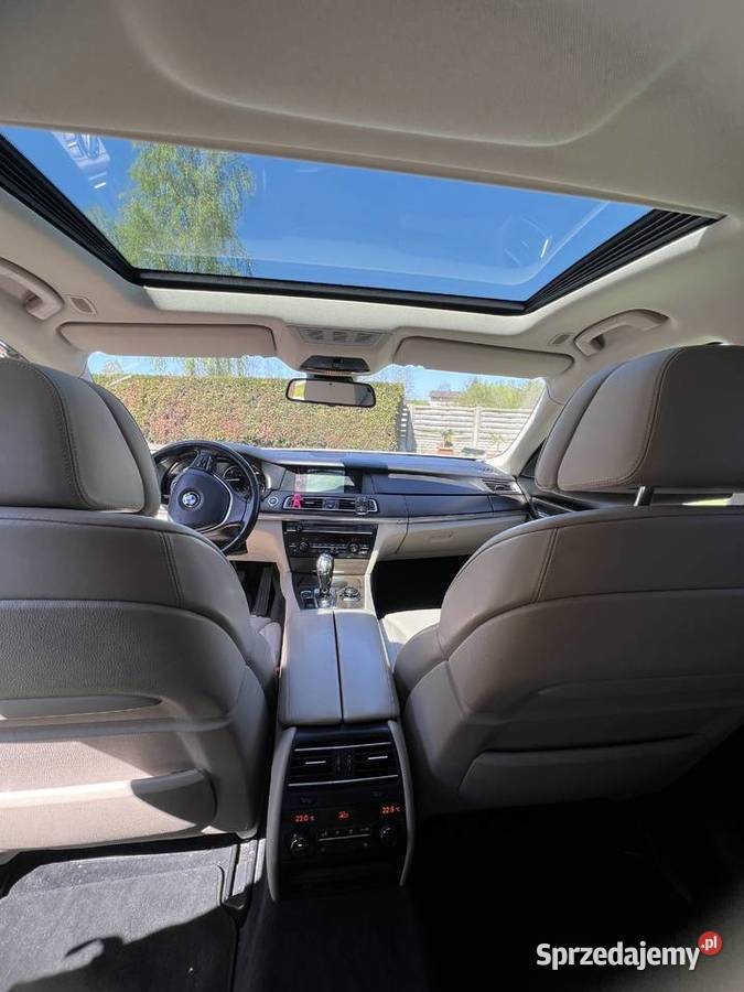 BMW 740d stan idelany bogato wyposażony biała Radomsko