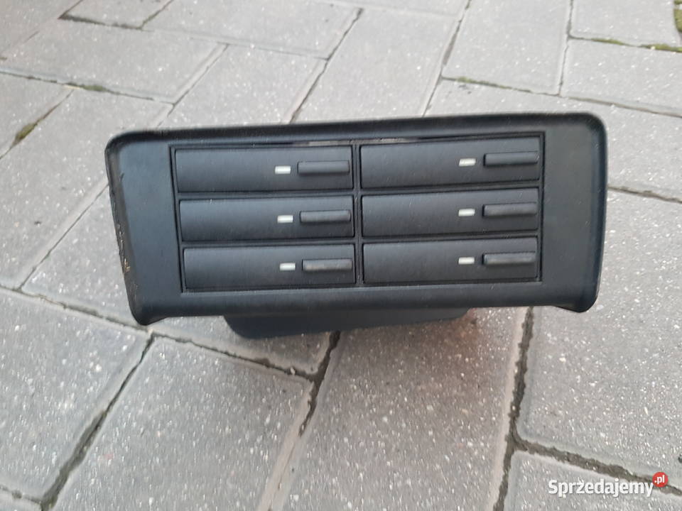 VW GOLF III VENTO SCHOWEK BOX NA KASETY Turek