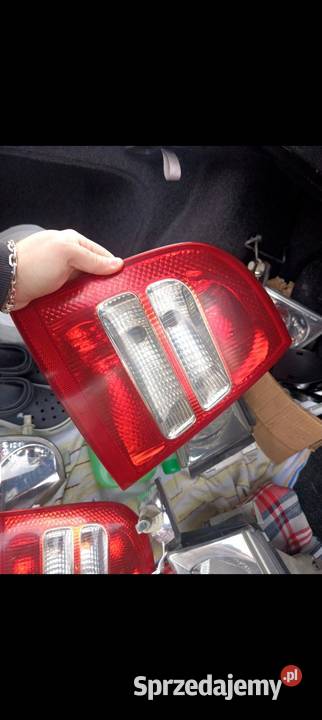 Lampy tył przód i kierunkowskazy skoda octavia 1 osobowe Końskie