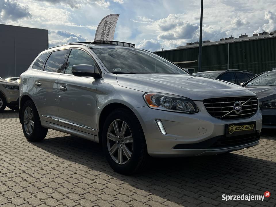 Volvo XC60 2016 benzyna+CNG Volvo Warszawa