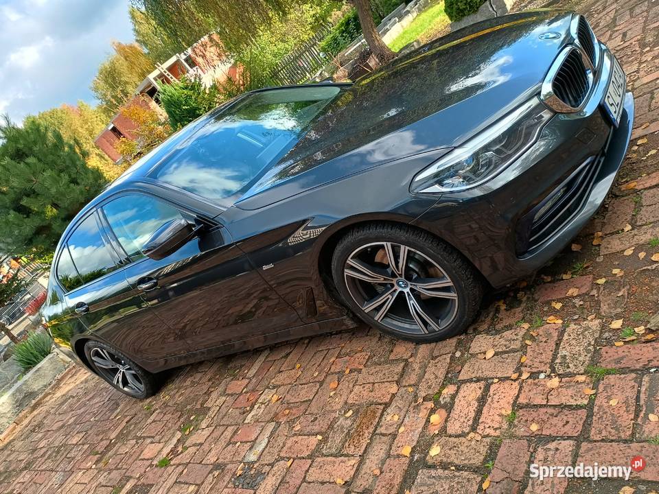 ŁADNE BMW G 30 520 d xd z roku 2017 Ruda Śląska
