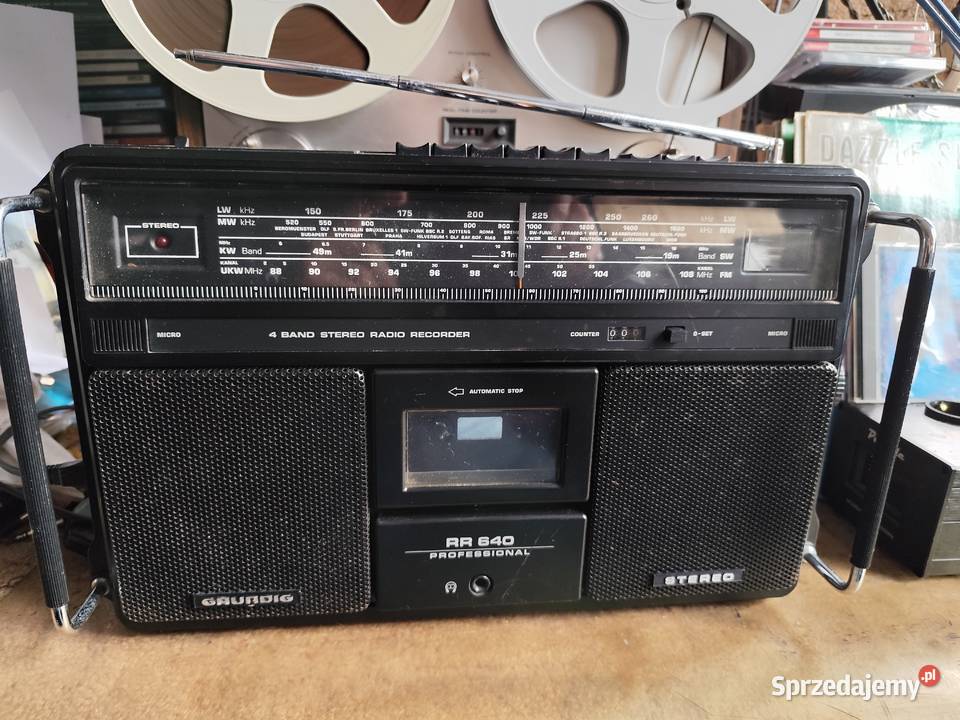 radiomagnetofon Grundig RR640 Profesional