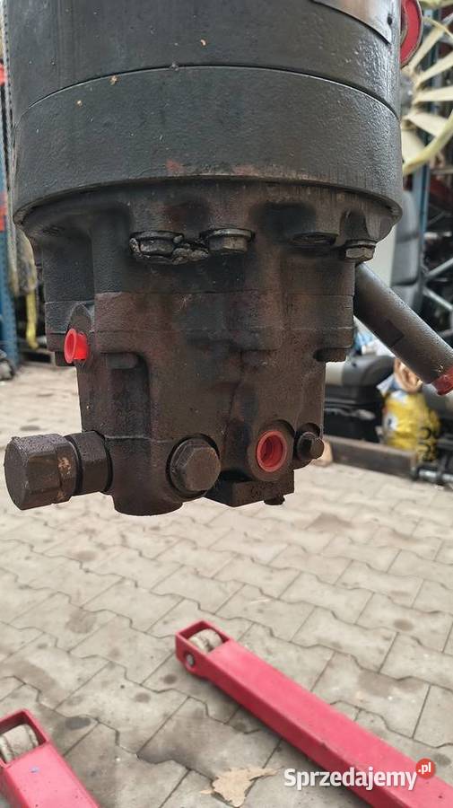 Silnik Obrotu Komatsu PC 118 MR8 Staszów