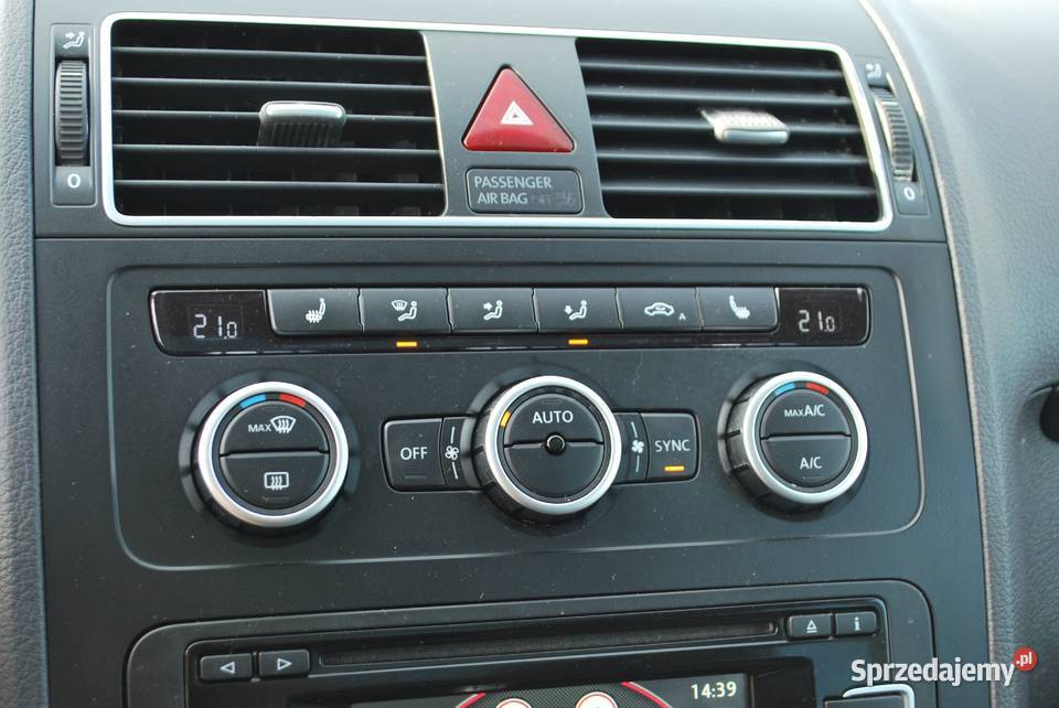 Volkswagen Touran Klima Czujniki Parkowania Hak MPV Nowy Sącz