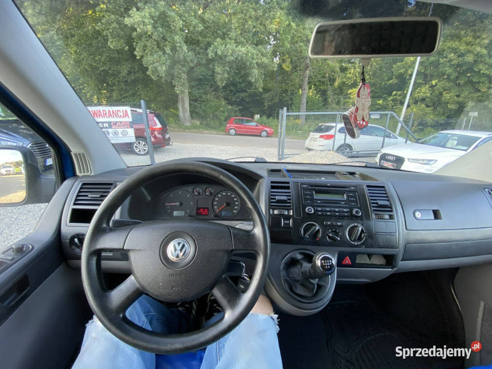 Volkswagen Transporter T 5 19tdi orurowany klima Rok produkcji 2004 pomorskie