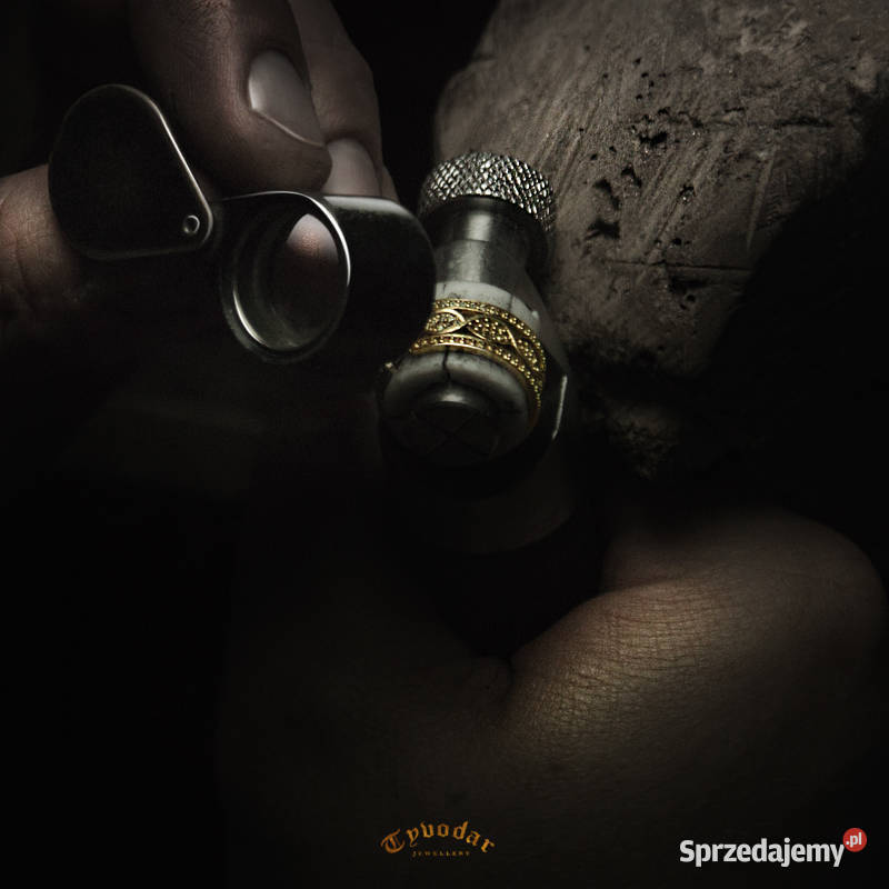 PIERŚCIONEK Z RÓŻOWEGO ZŁOTA Z DIAMENTAMI Warszawa