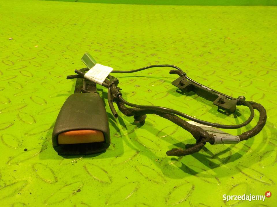 CHRYSLER 300C 06r 4D zapinka pasa lewa przod osobowe Suków