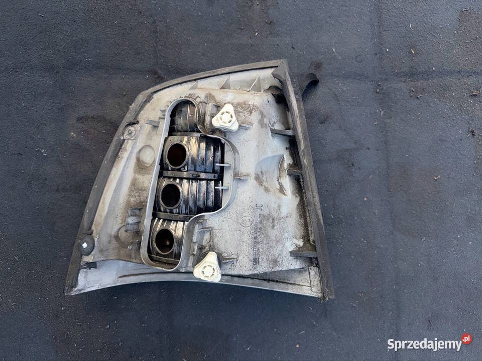 Lampa tył lewa Opel Astra G Ostrów Wielkopolski